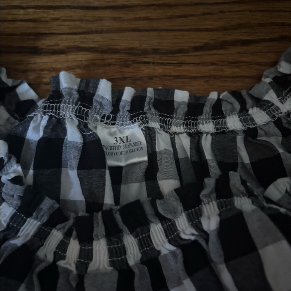 Black and White Checkered Top